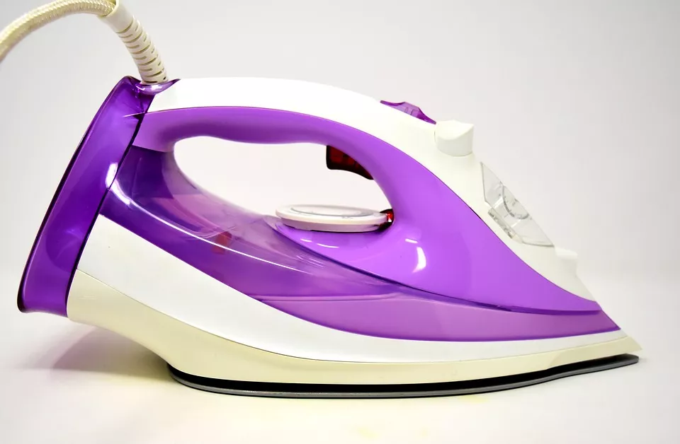 Обираємо кращу праску для дому