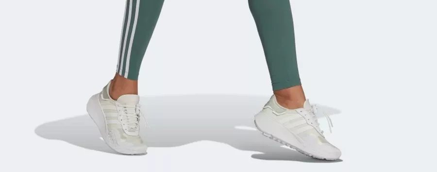 Як перевірити одяг Adidas на оригінальність?